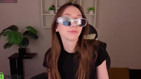 Michelle online show from 01-18-26, 01:09