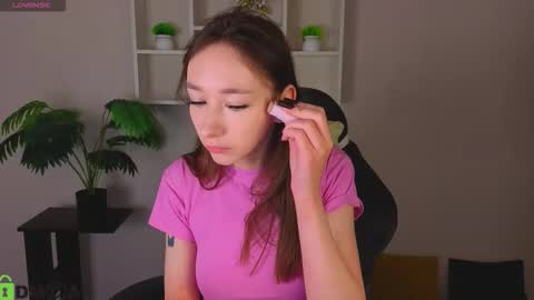 Michelle online show from 02-22-26, 01:07