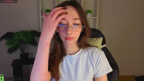 Michelle online show from 02-26-26, 01:04