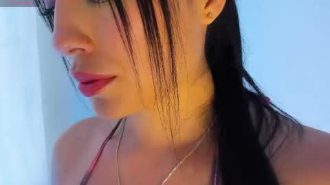 Michelle Foxx online show from 05-25-26, 07:09