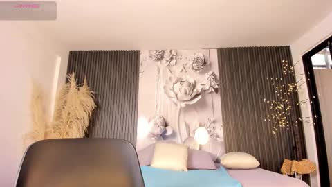 michellepreston_ online show from 02-25-26, 12:04