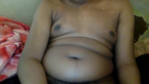 Snapshot of mickkzzx chatting on 02-16-26, 03:52 mickkzzx online show from 02-16-26, 03:52