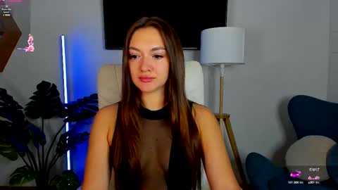 micky___love online show from 10-02-25, 06:37
