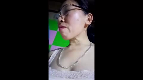 Miky online show from 05-19-26, 04:08