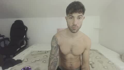 micosita94 online show from 05-21-26, 08:32