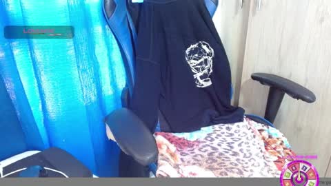 Snapshot of miculohot chatting on 03-29-26, 01:55 vanesa sexy online show from 03-29-26, 01:55