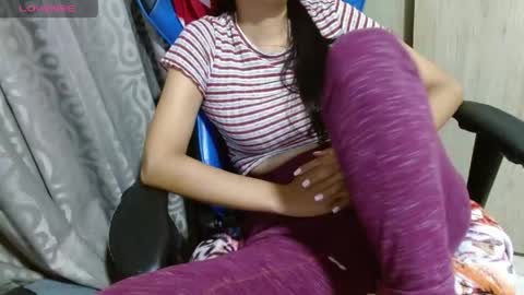 Snapshot of miculohot chatting on 04-14-26, 01:11 vanesa sexy online show from 04-14-26, 01:11