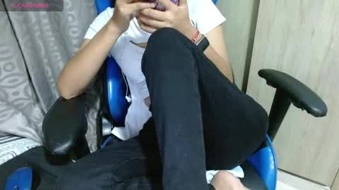 Snapshot of miculohot chatting on 04-22-26, 12:35 vanesa sexy online show from 04-22-26, 12:35