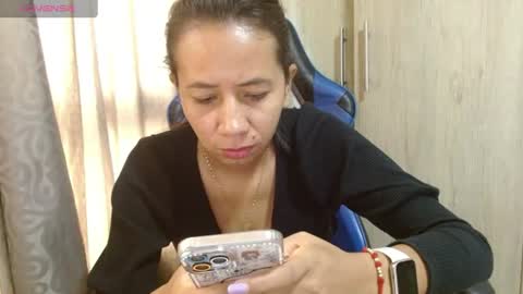 Snapshot of miculohot chatting on 06-16-26, 12:52 vanesa sexy online show from 06-16-26, 12:52