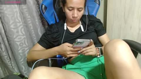 Snapshot of miculohot chatting on 07-01-26, 01:18 vanesa sexy online show from 07-01-26, 01:18