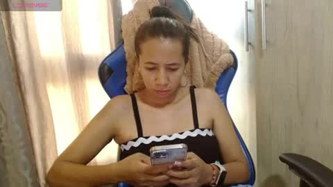 Snapshot of miculohot chatting on 07-15-26, 12:54 vanesa sexy online show from 07-15-26, 12:54