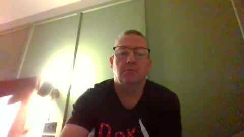 Snapshot of middleton2021 chatting on 04-25-26, 02:47 middleton2021 online show from 04-25-26, 02:47