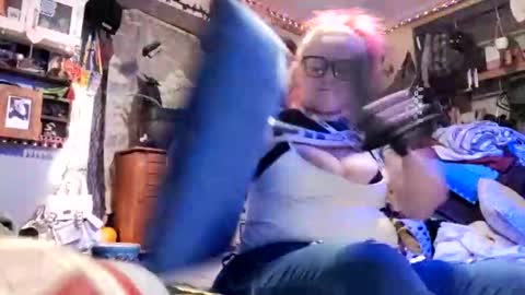 midnightseducer1 online show from 04-12-26, 03:44