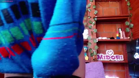 Snapshot of midoriquinn chatting on 05-12-26, 04:04 Midori 7u7 online show from 05-12-26, 04:04