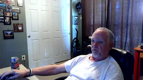 midwestdad09 online show from 07-01-26, 07:46