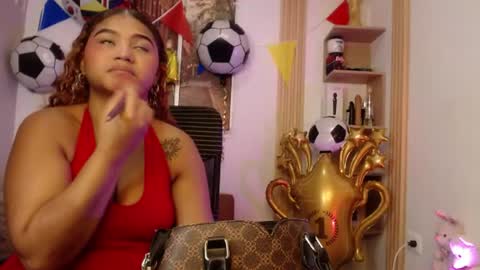 Snapshot of miel_alisha chatting on 06-16-26, 03:03 miel online show from 06-16-26, 03:03