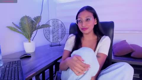 miel_ambar online show from 06-23-26, 07:45
