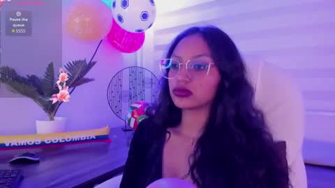 miel_ambar online show from 07-02-26, 09:54
