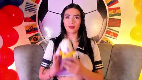 Snapshot of miel_gomez chatting on 06-22-26, 09:23 miel_gomez online show from 06-22-26, 09:23