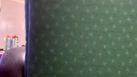 miggie001 online show from 04-28-26, 06:13