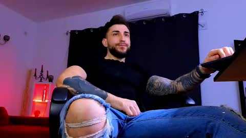 MightyAaron online show from 02-13-26, 03:57