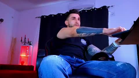 MightyAaron online show from 07-07-26, 03:31