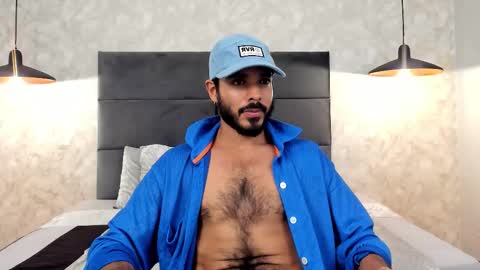 Snapshot of miguelsanfrancisco chatting on 01-06-26, 06:44 miguelsanfrancisco online show from 01-06-26, 06:44