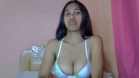 Snapshot of mihpretties chatting on 02-23-26, 08:12 mihpretties online show from 02-23-26, 08:12