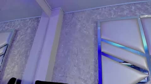 MIA 3 online show from 01-08-26, 01:30