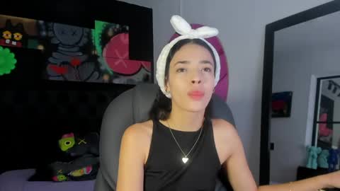 Snapshot of miia_bratz chatting on 04-27-26, 08:51 miia_bratz online show from 04-27-26, 08:51