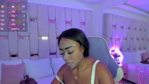 Snapshot of miia_schwarz chatting on 05-02-26, 08:03 Miia Schwarz online show from 05-02-26, 08:03