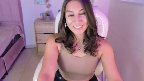 M I I A     online show from 05-29-26, 07:56