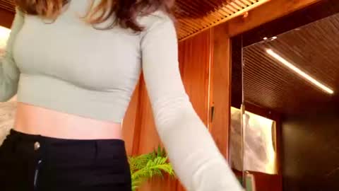  CALL ME MIA  online show from 06-28-26, 10:21