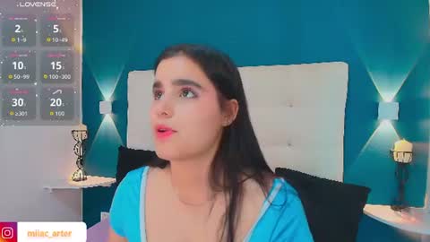 Snapshot of miiacarter_ chatting on 06-28-26, 01:39 MIA online show from 06-28-26, 01:39