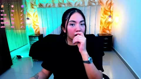Snapshot of miichael_black chatting on 04-23-26, 04:42 Michael Black online show from 04-23-26, 04:42