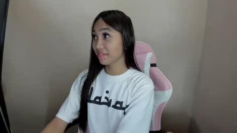 MIKA online show from 03-29-26, 11:10