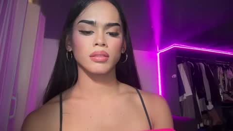 mika_pedersen online show from 04-25-26, 12:02