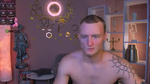 Snapshot of mike_crist chatting on 06-02-26, 12:07 Mike online show from 06-02-26, 12:07