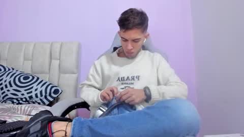 mikebradley15 online show from 02-09-26, 02:04