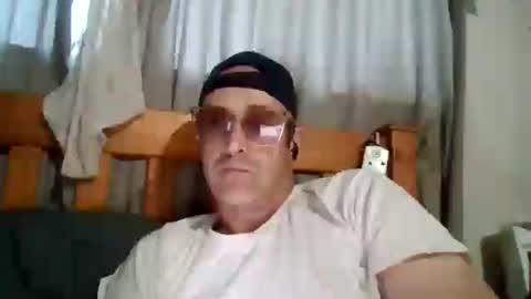Snapshot of mikeundies chatting on 06-29-26, 06:52 mikeundies online show from 06-29-26, 06:52