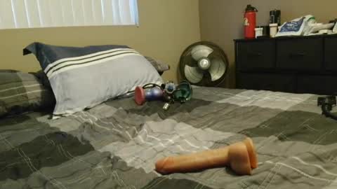 mikeusm893409 online show from 07-26-26, 01:47