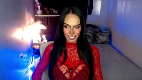Snapshot of mikeyalawi03 chatting on 05-19-26, 05:19 Mistress MikeyAlawi online show from 05-19-26, 05:19
