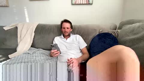Snapshot of mikeywhite123 chatting on 03-03-26, 10:04 mikeywhite123 online show from 03-03-26, 10:04