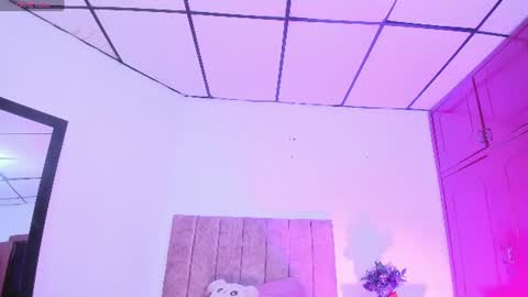 mila_1wood online show from 07-29-26, 10:24