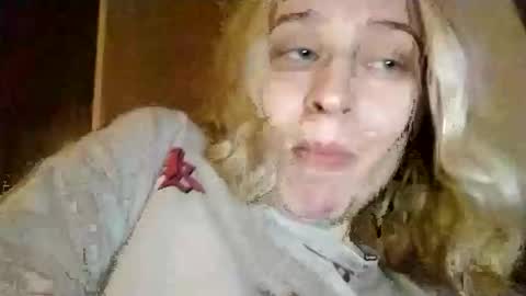 Snapshot of mila_420 chatting on 11-23-25, 03:12 Mila 420 online show from 11-23-25, 03:12