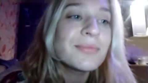 Snapshot of mila_420 chatting on 12-03-25, 06:50 Mila 420 online show from 12-03-25, 06:50