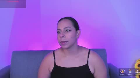 Snapshot of mila_chic chatting on 01-31-26, 11:14 mila online show from 01-31-26, 11:14