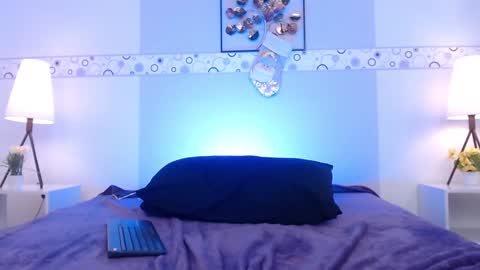 Mila  online show from 12-19-24, 11:46