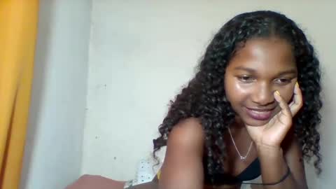 mila_lunah online show from 03-31-26, 01:00