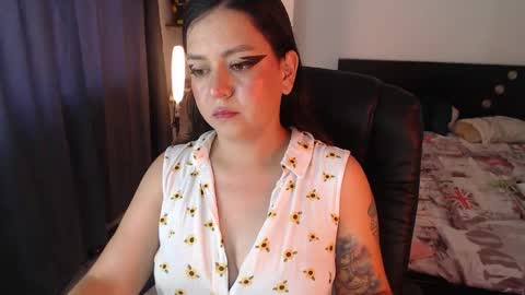 mila_phoenix online show from 01-07-26, 08:33